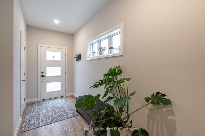 17 Nicholson Street 19 — photo 1