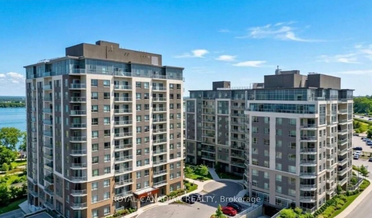 Property Photo:  56 Lakeside Terrace 301  ON L4M 0L4 