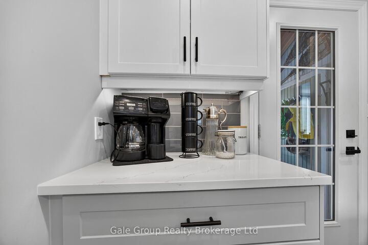 Property Photo:  503 Princess Street S  ON N4S 4G8 