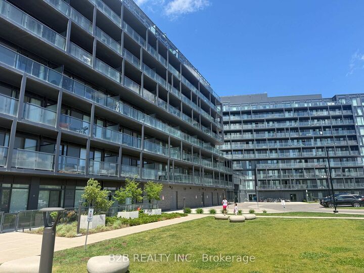 Property Photo: 3210 Dakota Common 514 ON L7M 2A8