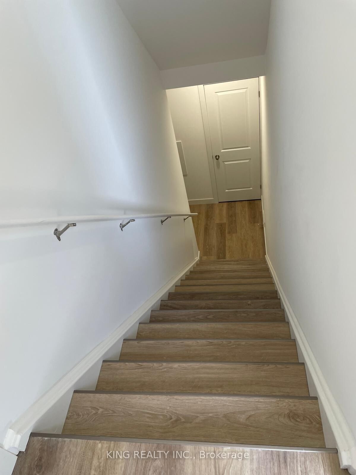 Photo de la propriété:  1462 Twilite Boulevard Lower  ON N6G 3R5 