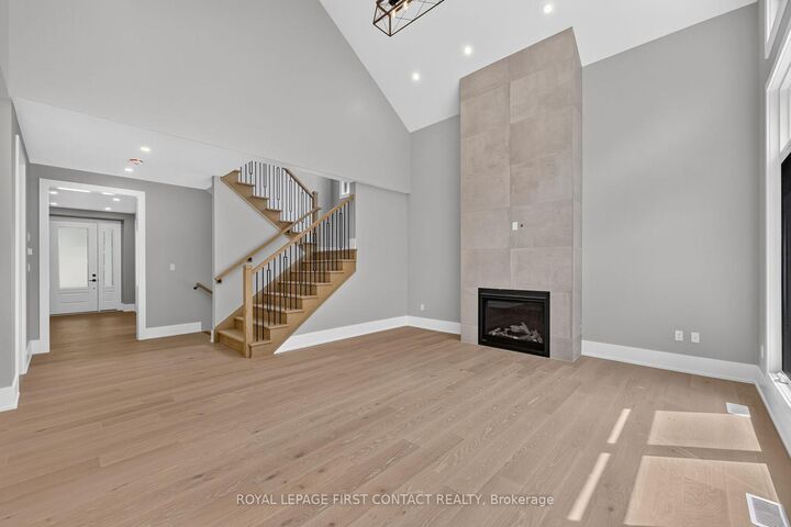 Property Photo: 929 7th Line ON L9S 4G1