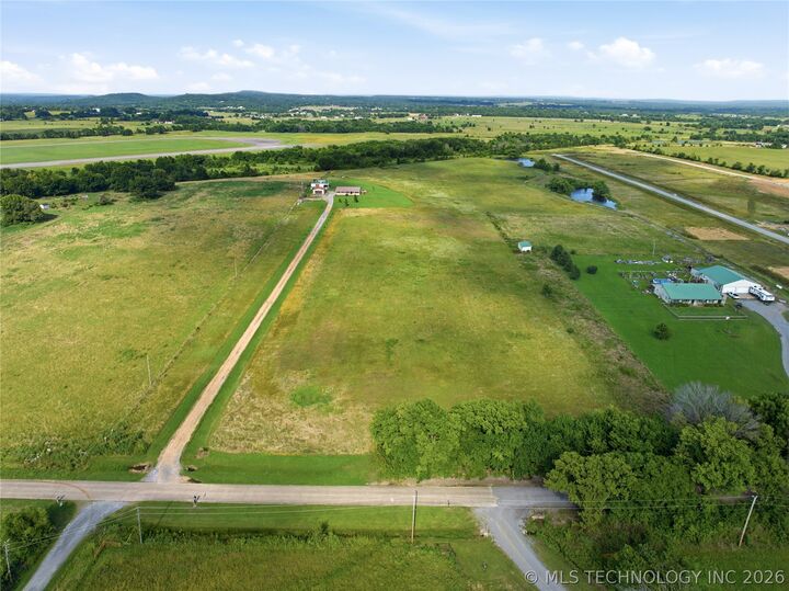 Property Photo:  7710 S 13th E  OK 74403 