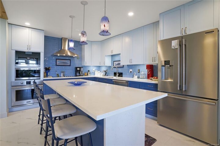 Property Photo: 5110 Cordova Bay Rd #408 BC V8Y 2K5