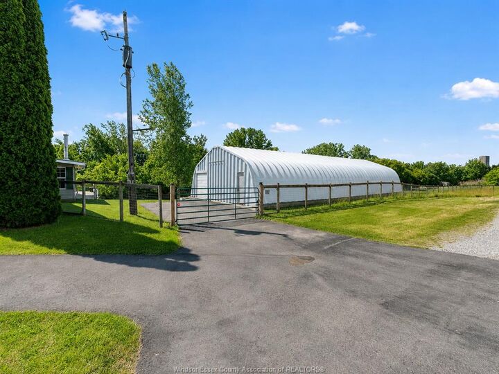 Property Photo:
