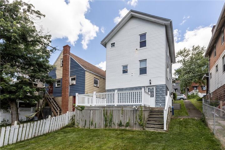 Property Photo: 1228 Fortuna Ave PA 15226