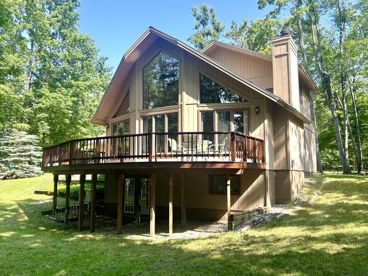 Property Photo:  1610 Chickadee Court  MI 49735 