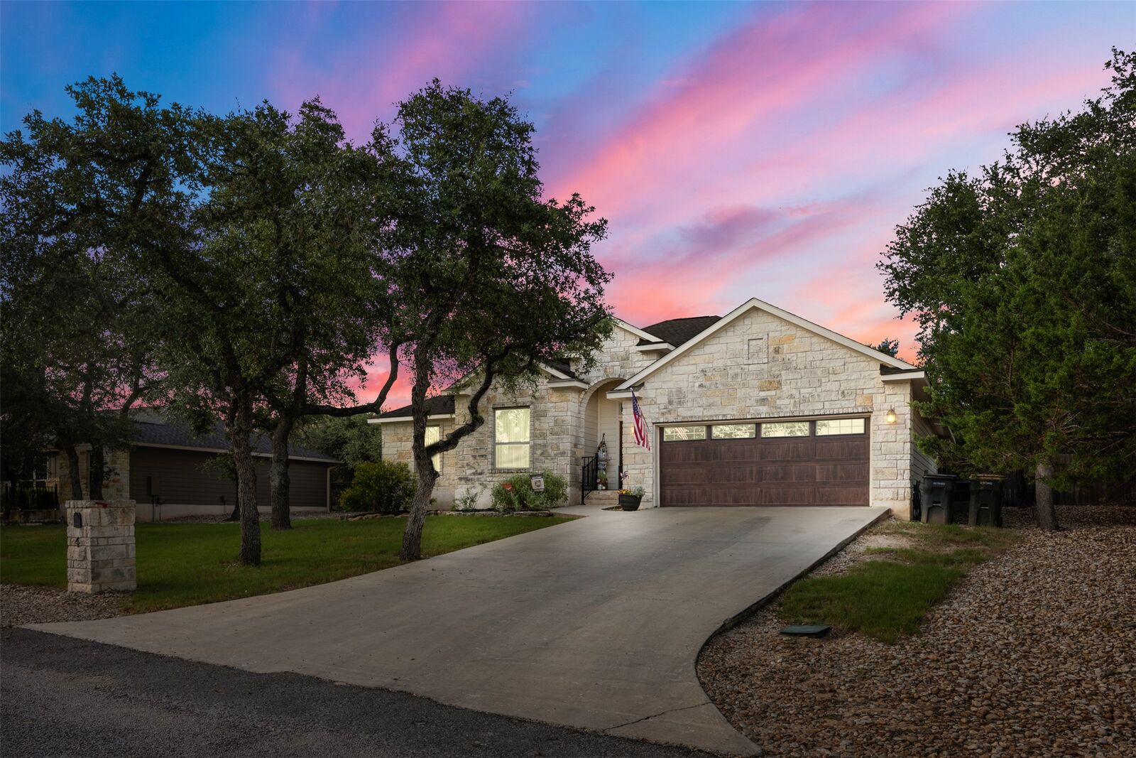 Property Photo:  4 Maplewood Road  TX 78676 