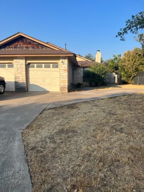 Property Photo:  112 Verna Spur A  TX 78628 