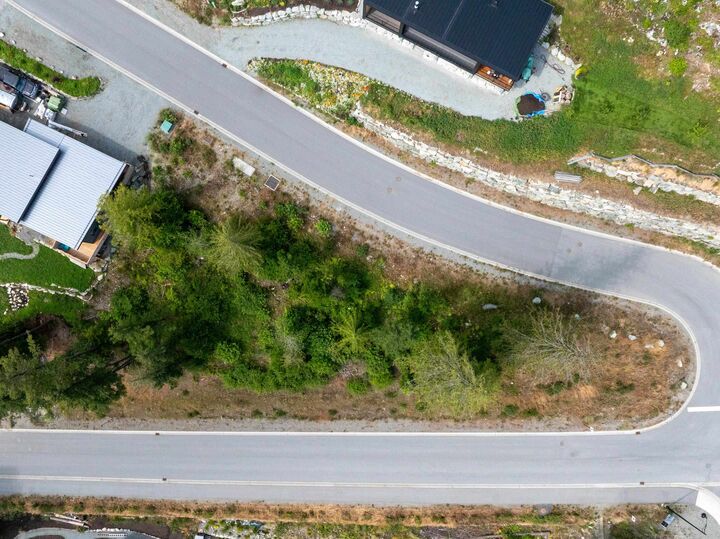 Property Photo: 7661 Cerulean Drive BC V0N 2L3