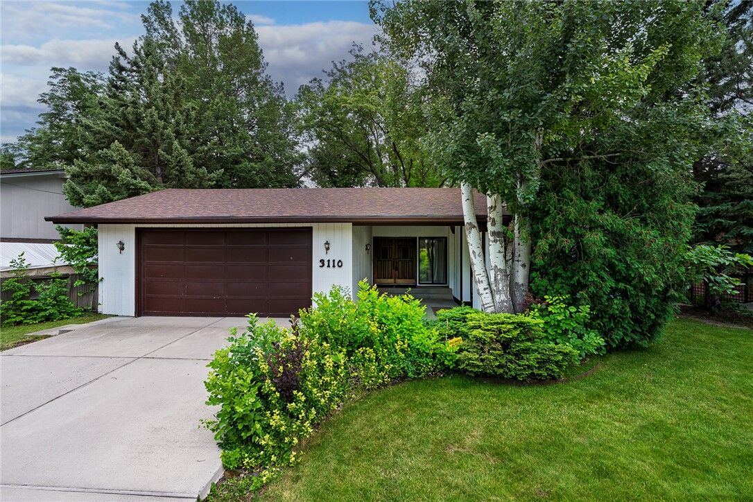Property Photo: 3110 Parkhill Dr MT 59102