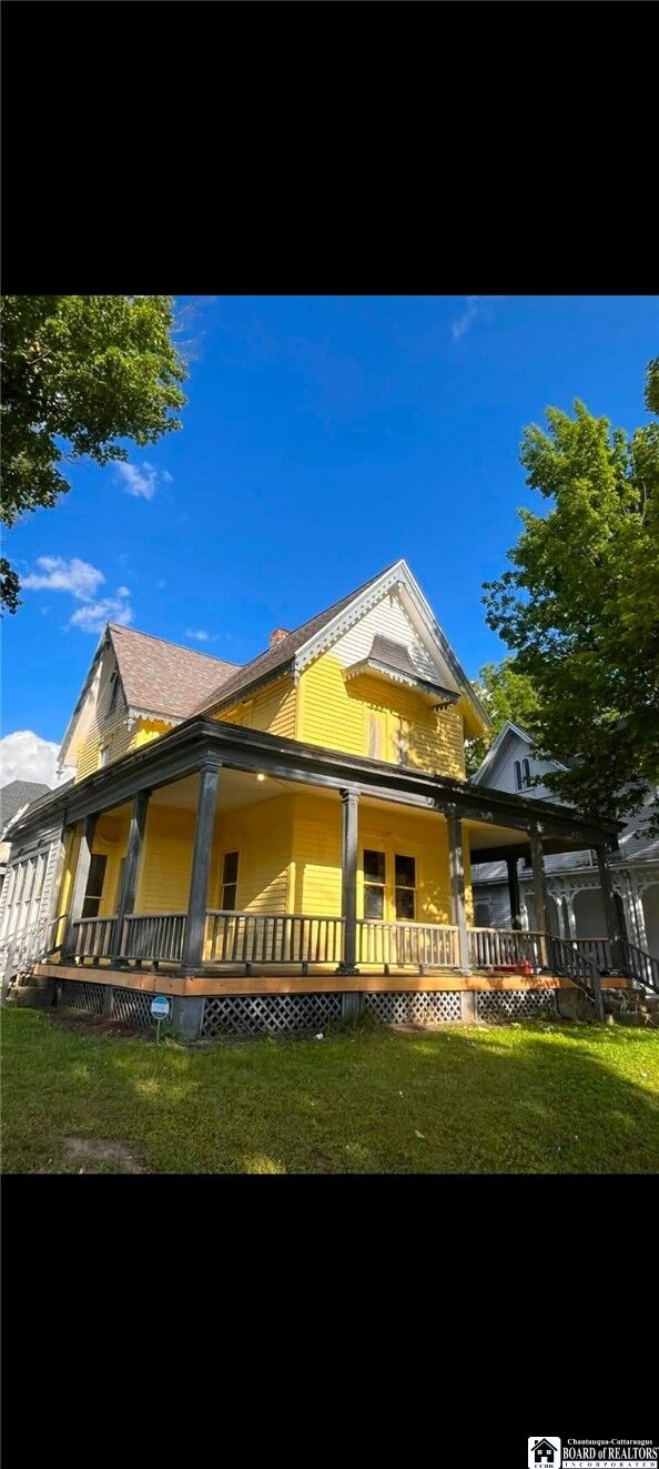 Property Photo:  54 Lakeview Avenue  NY 14701 