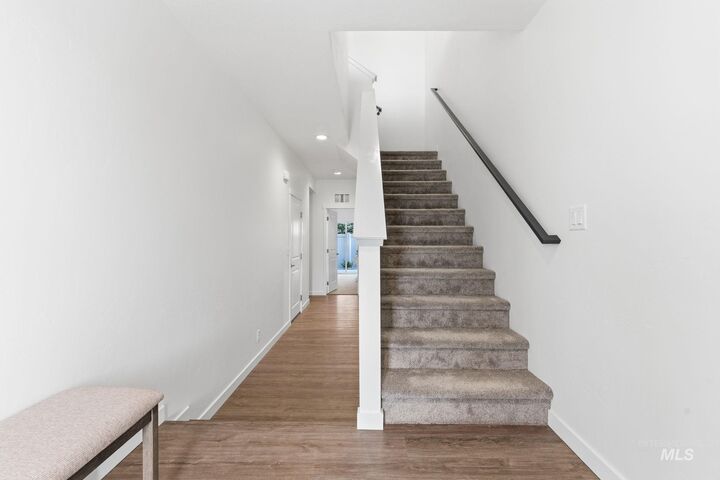 Property Photo: 514 Diamond Ln. ID 83617