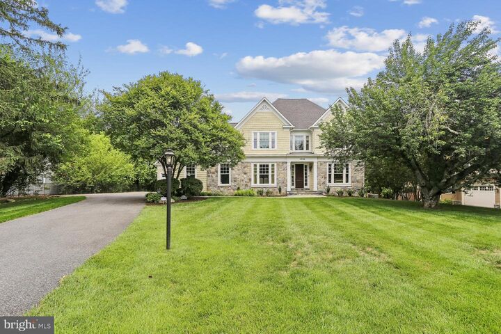Property Photo:  11736 Gainsborough Road  MD 20854 