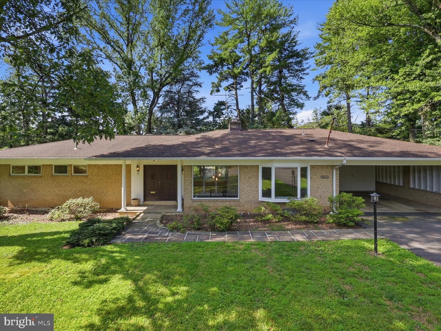 Property Photo:  6533 Copa Court  VA 22044 