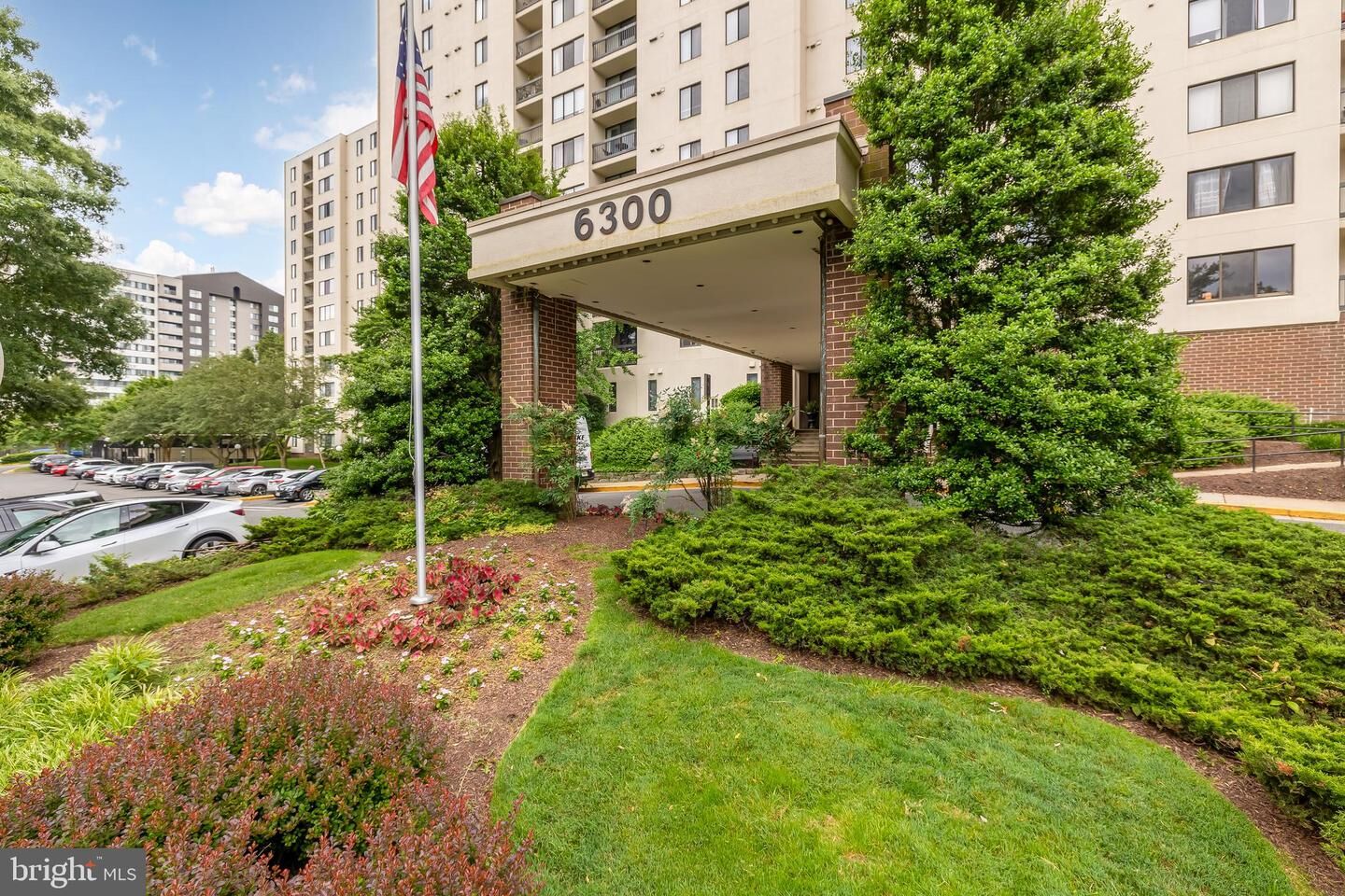 Property Photo:  6300 Stevenson Avenue 408  VA 22304 