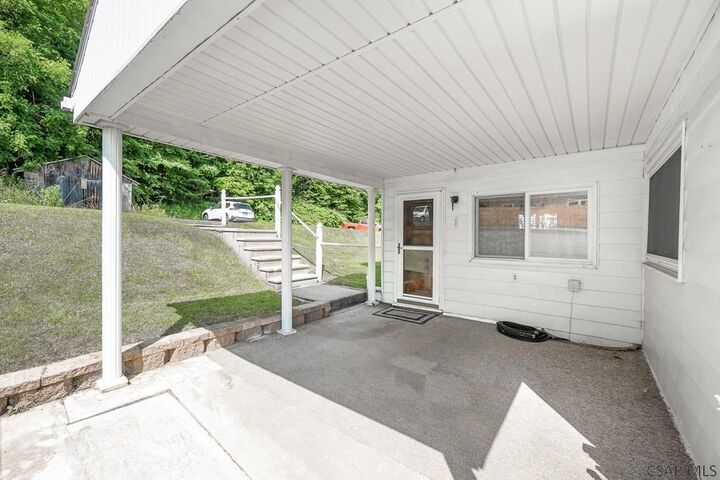 Property Photo: 819 2nd Avenue PA 15921