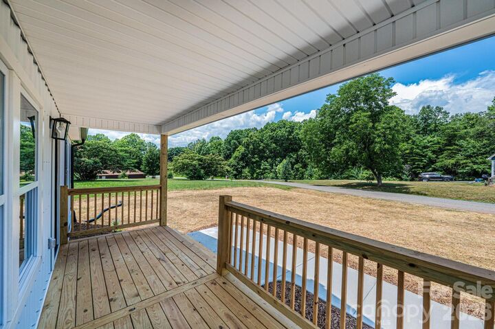 Property Photo: 2059 Bailey Drive NC 28601