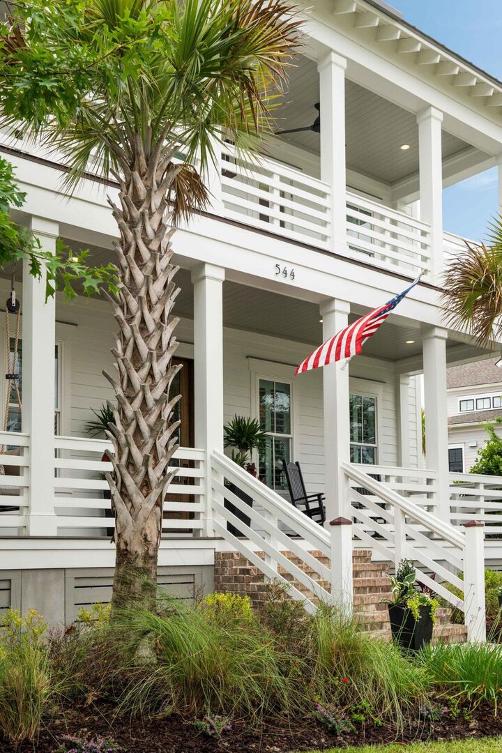 Property Photo:  544 Lesesne Street  SC 29492 
