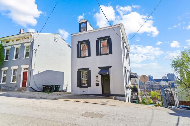 Property Photo: 435 Milton Street OH 45202