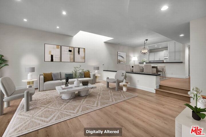 Property Photo:  1735 Malcolm Ave  CA 90024 