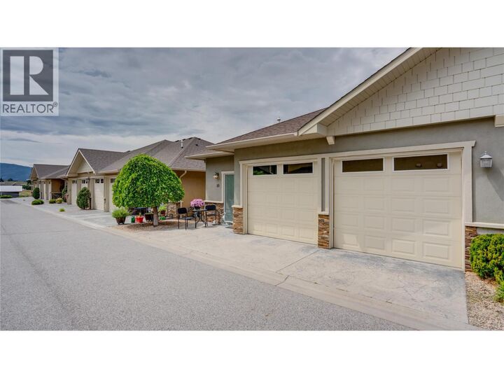 Property Photo: 6600 Okanagan Avenue 10 BC V1H 2K6