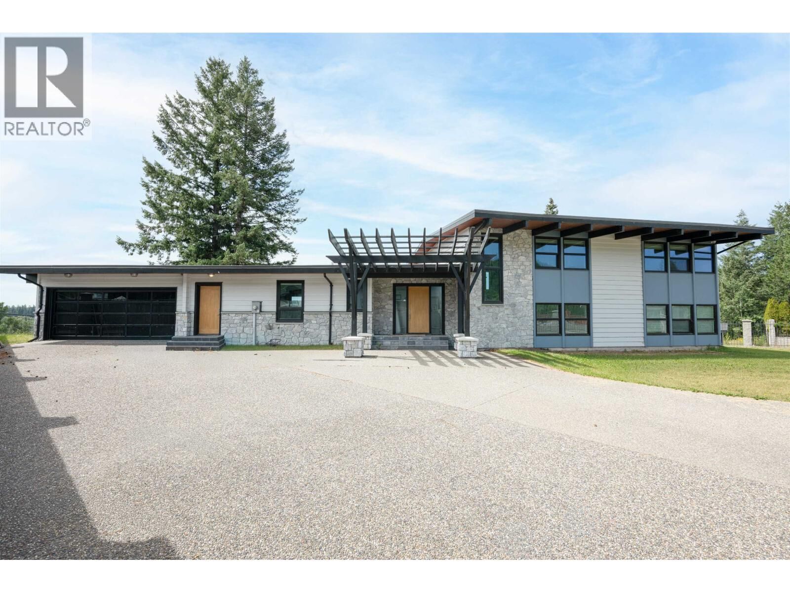 Property Photo: 4069 Brink Place BC V2K 5G8
