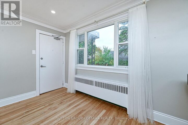 Property Photo:  154-156 Dagmar Avenue  ON K1L 5T2 