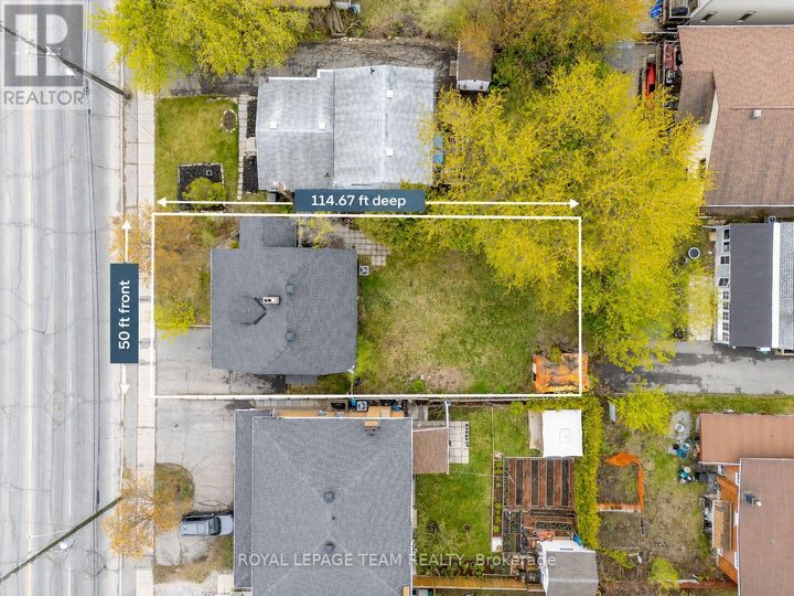 Property Photo: 910 Pinecrest Road ON K2B 6B3