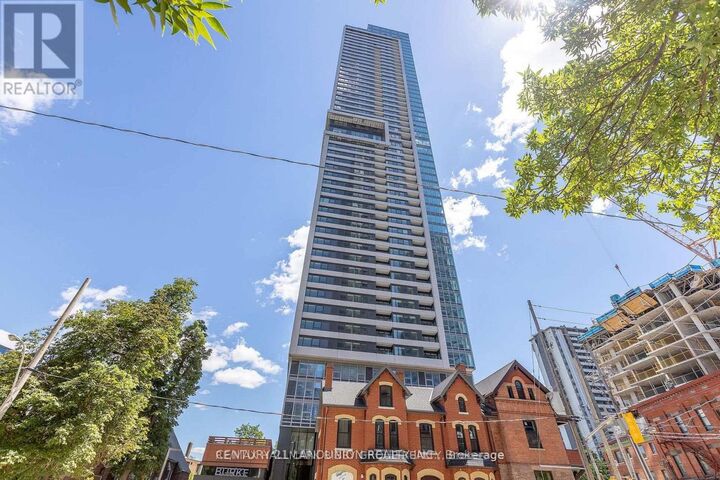 Property Photo:  609 Sherbourne Street East 2908  ON M4X 0A4 