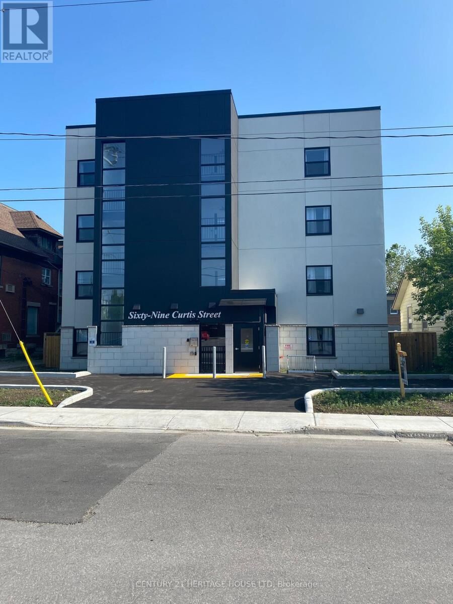 Property Photo: 69 Curtis Street 201 ON N5P 1H9