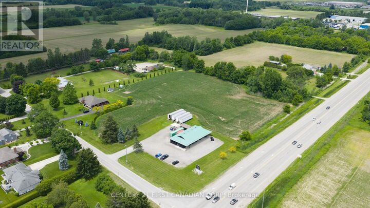 Property Photo:  3014 Westminster Drive  ON N6E 3Y4 