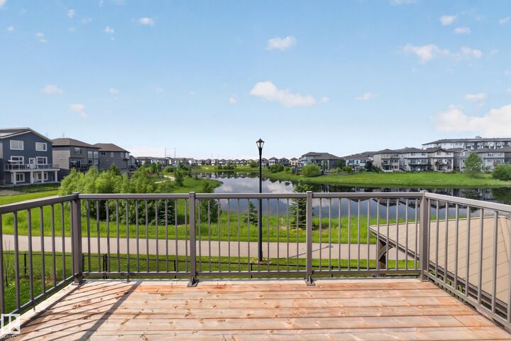 Property Photo: 2460 15 Avenue NW AB T6T 2L3