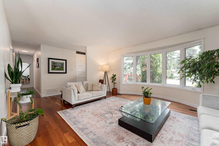 Property Photo:  7816 142 Street NW  AB T5R 0L8 