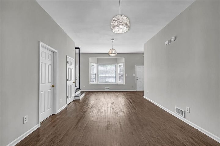 Property Photo:  660 Queen Street SW B  GA 30310 