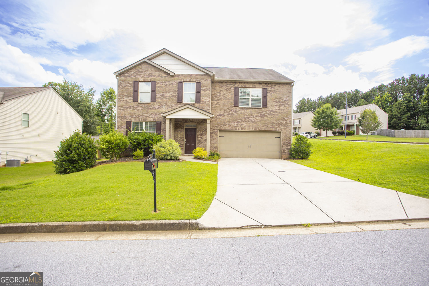 Property Photo: 141 Westin Way GA 30132