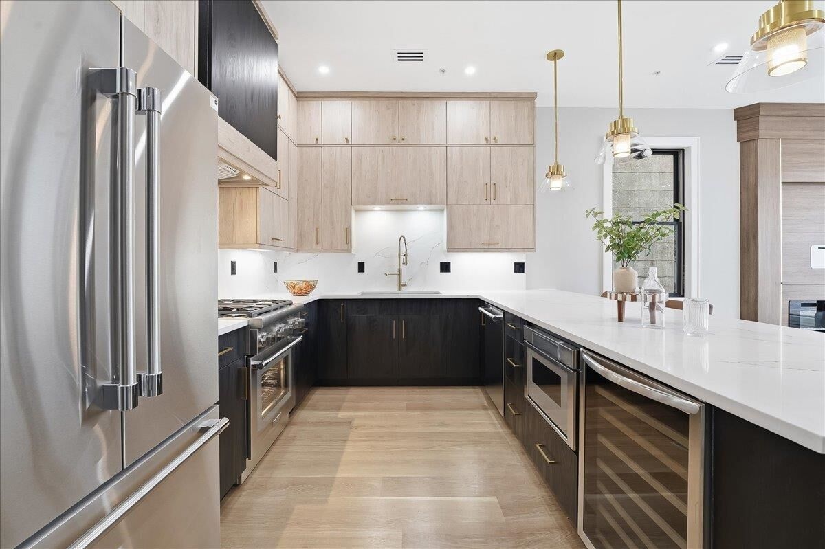 Property Photo: 134 Hancock Ave 201 NJ 07307