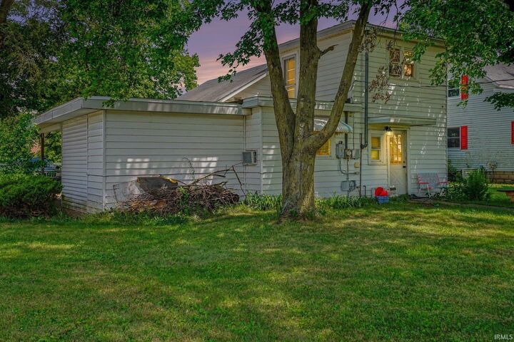 Property Photo:  615 N Riverside Boulevard  IN 46528 