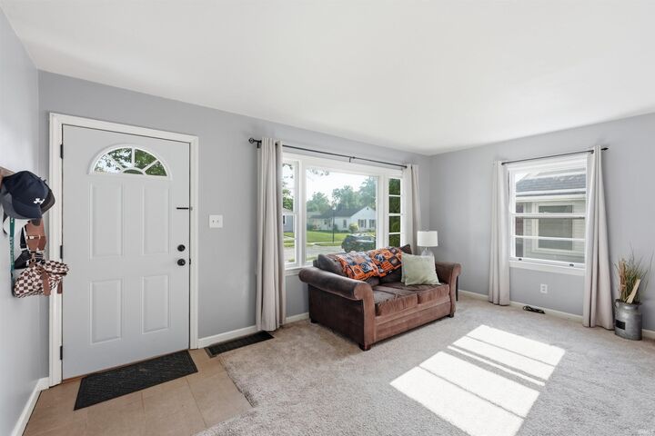 Property Photo:  1815 Cherokee Road  IN 46808-2279 