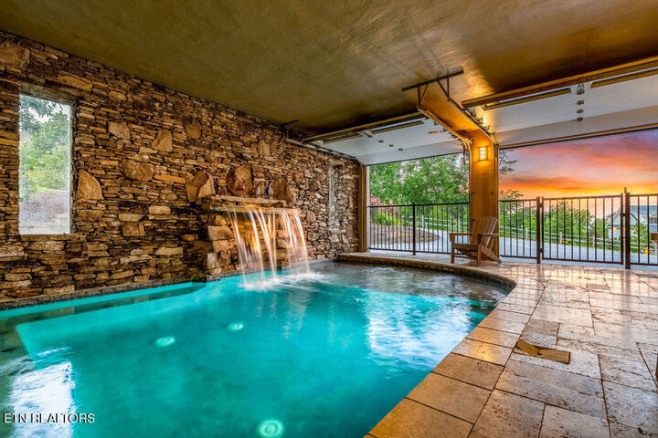 Property Photo: 3222 Laurel Cove Tr TN 37862