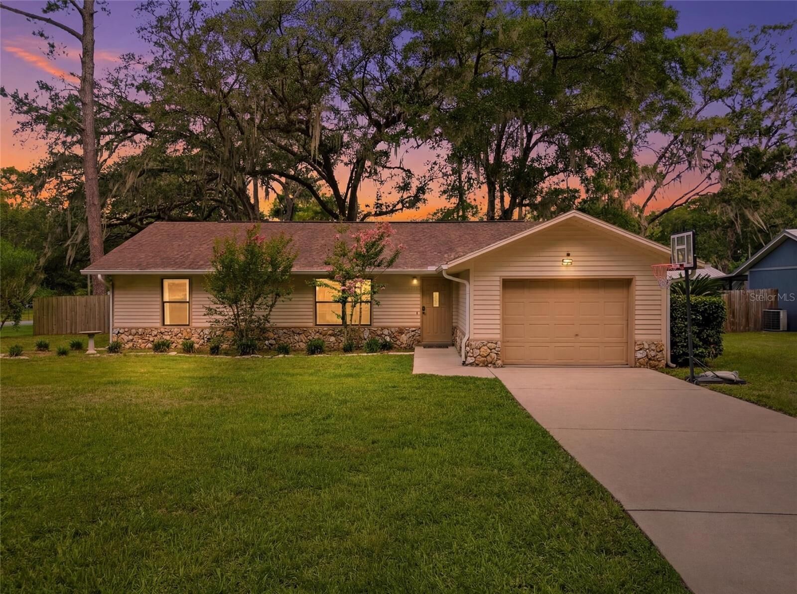Property Photo:  6260 NW 60th Court  FL 34482 