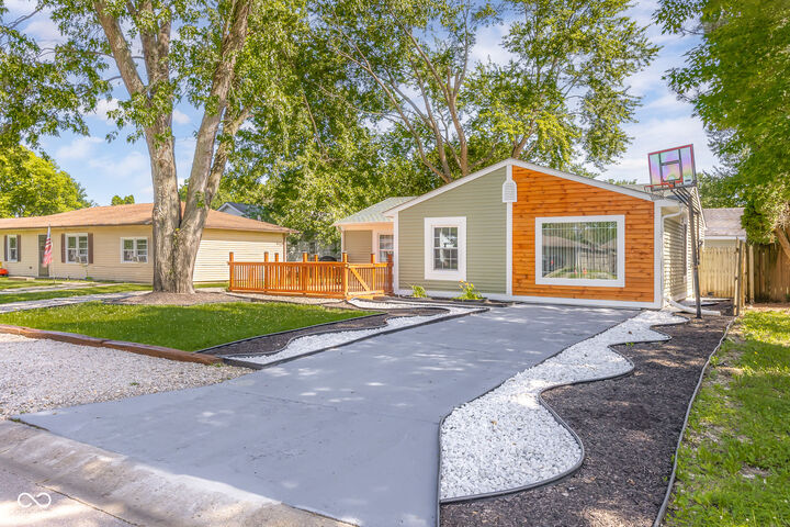 Property Photo: 151 Schaefer Drive IN 47246