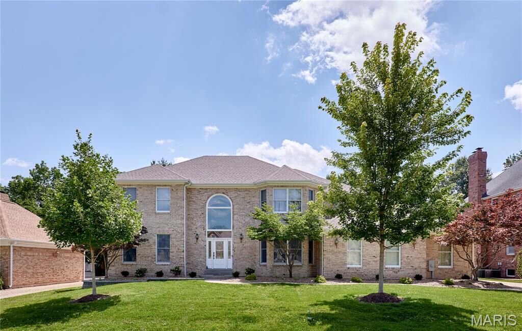 Property Photo: 16 Delacroix Place MO 63303
