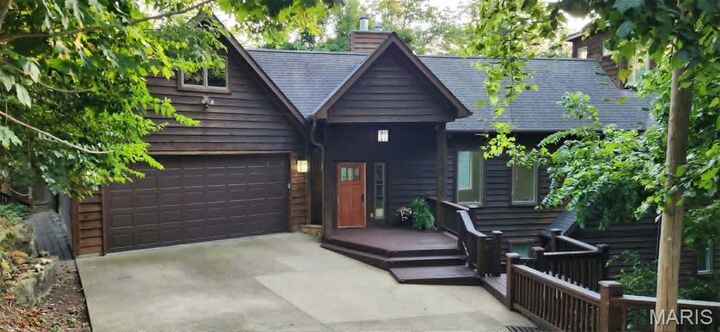 Property Photo: 817 W Gray Friar MO 63357