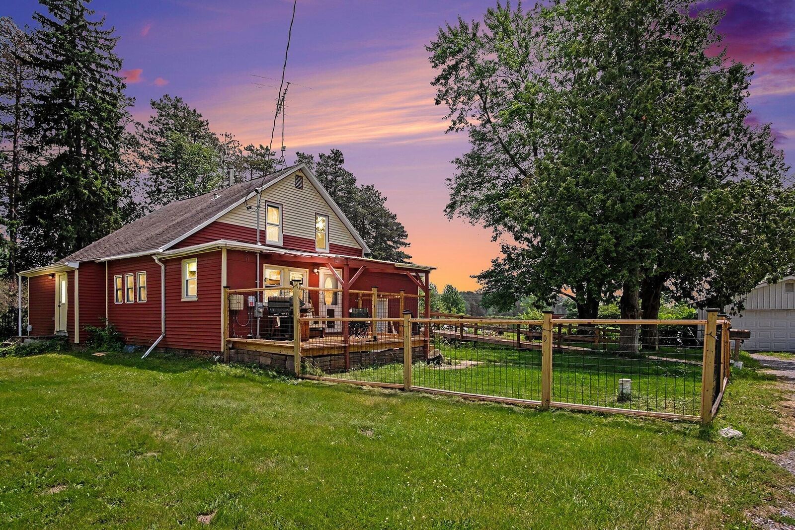 Property Photo:  11539 Apple Avenue  MI 49451 