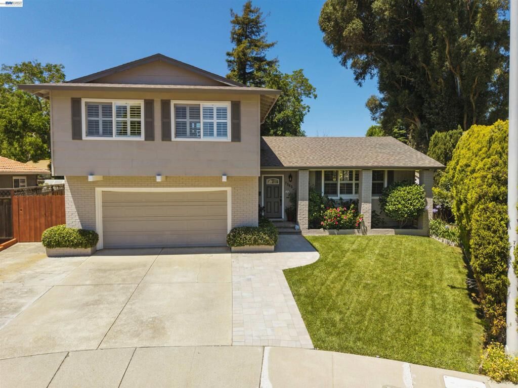 Property Photo:  7365 Tulipwood Circle  CA 94588 
