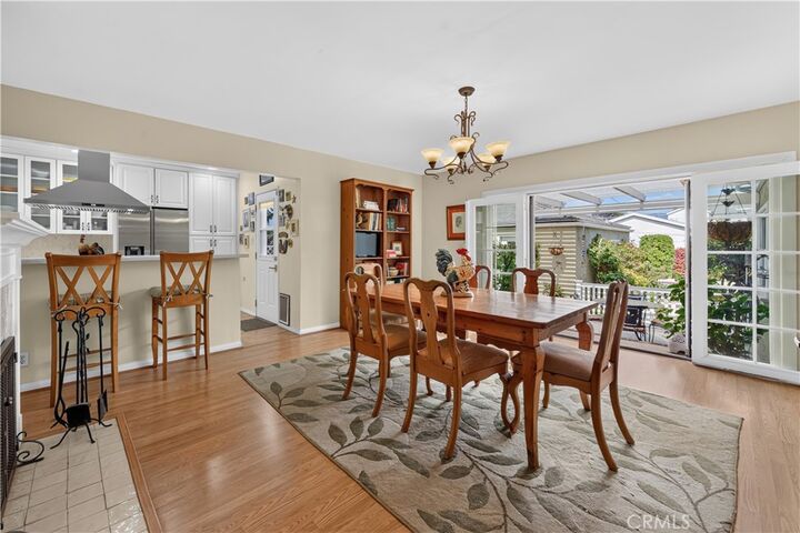 Property Photo: 1426 N Buena Vista CA 91505