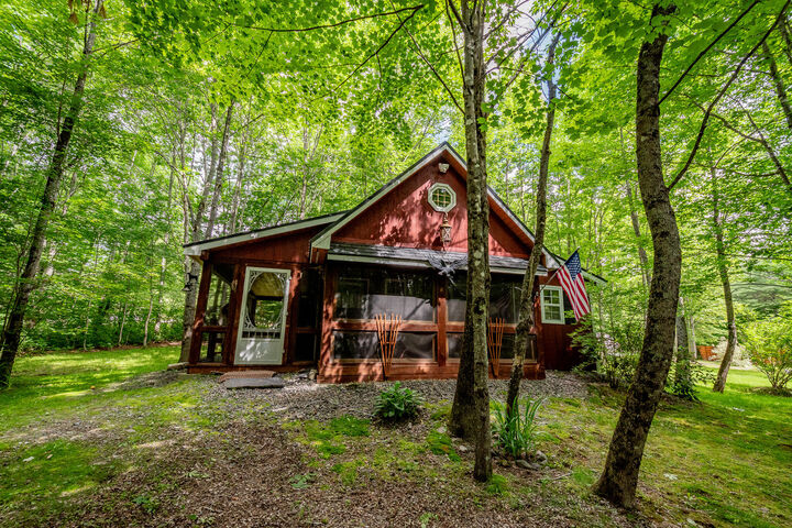 Property Photo:  5 Dusty Lane  ME 04414 