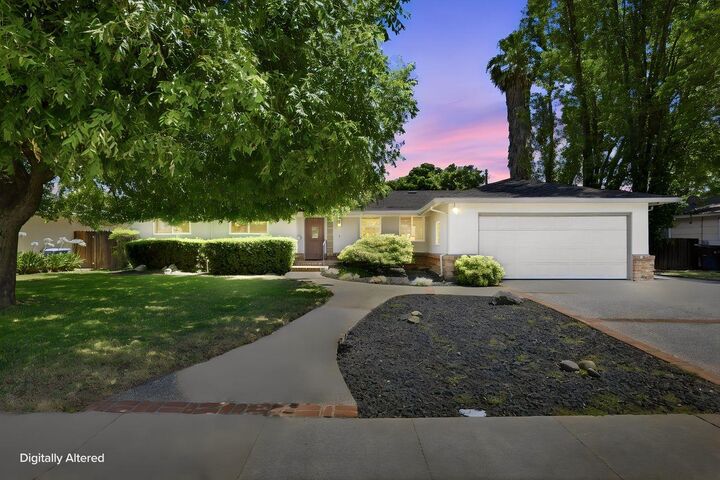 Property Photo:  800 Piedmont Drive  CA 95822 
