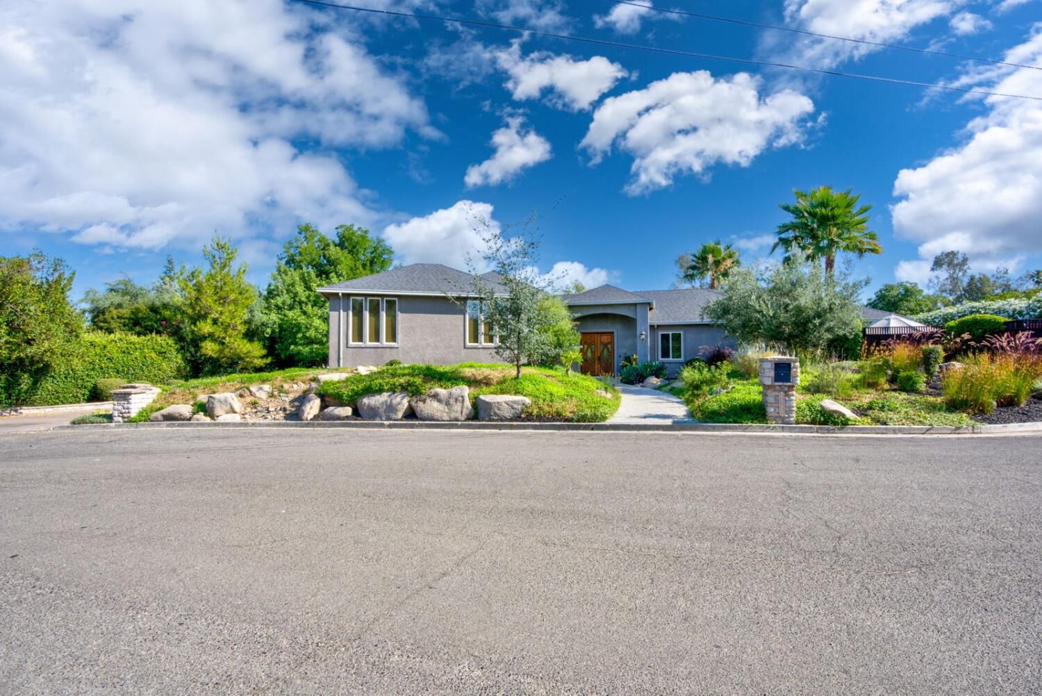Property Photo:  6190 Country Club Place  CA 95301 